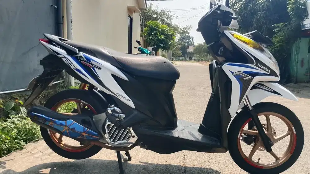 58@: PAJAK ON B TANGSEL VARIO125KZR 2015