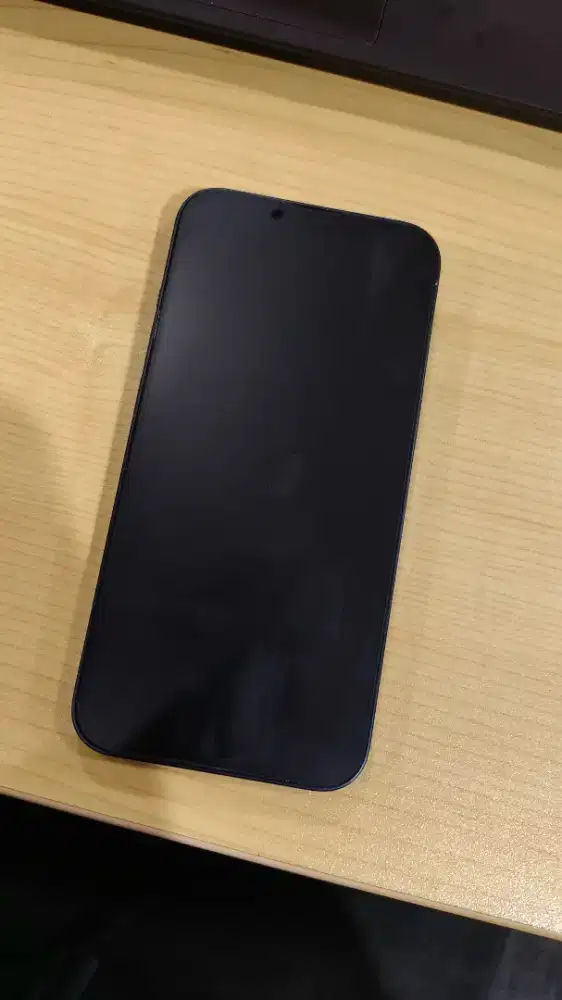 Dijual iPhone 13 (black) 128gb