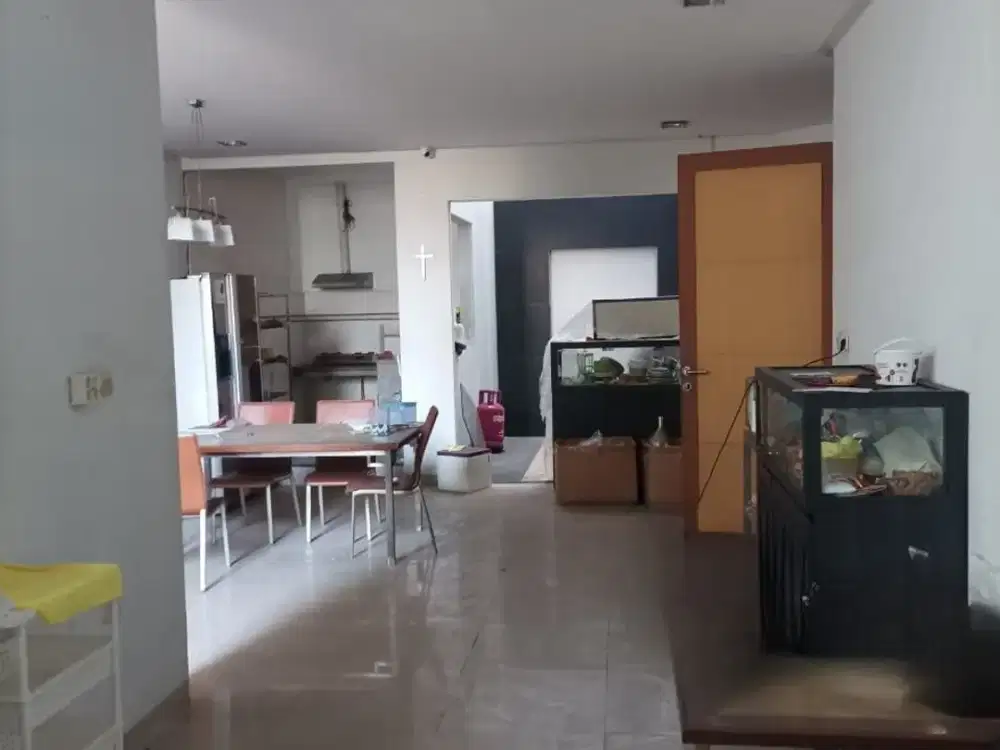 Dijual Rumah 2 lantai di Perumahan Taman palem Cengkareng Kota Jakarta Barat