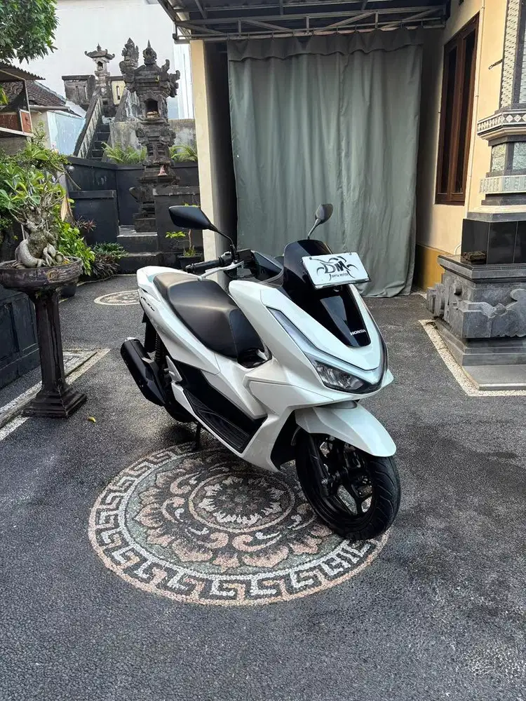 New pcx 160 2025 seperti baru