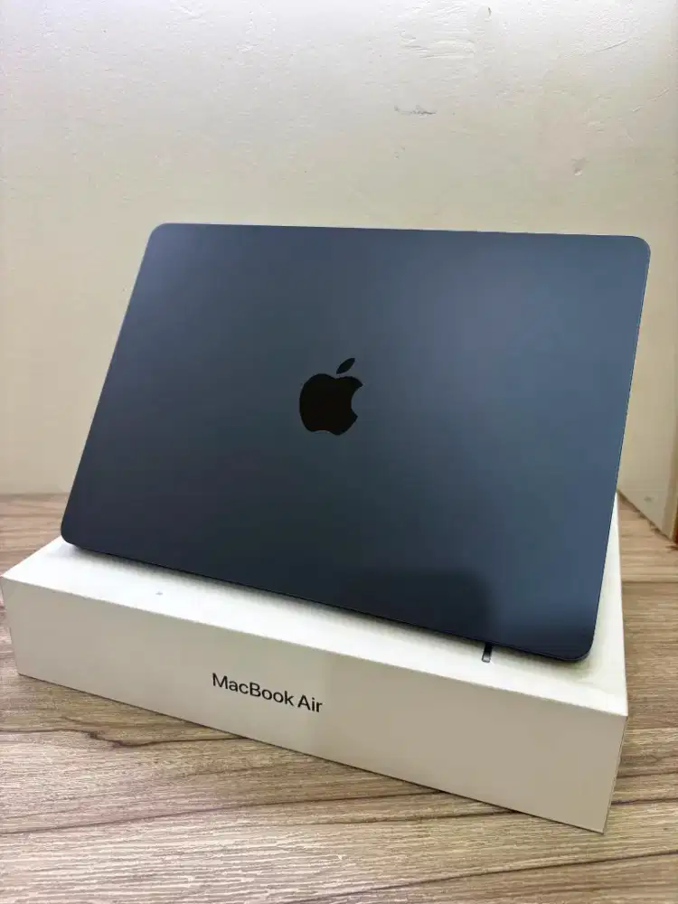 Macbook Air M5 16/512GB ibox