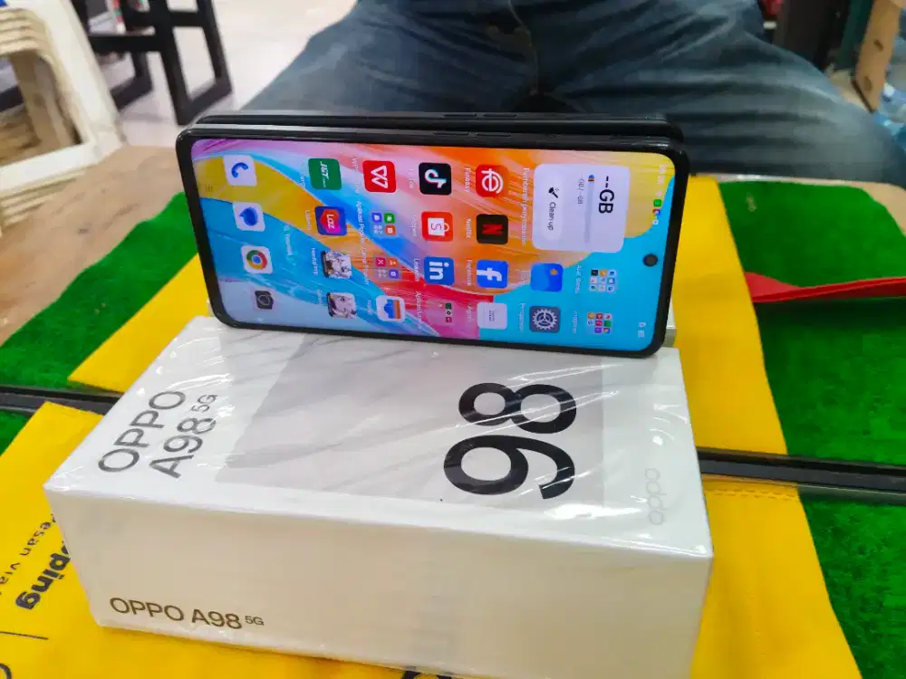 Oppo A98 5G ram 8/256 GB mulus no minus lengkap