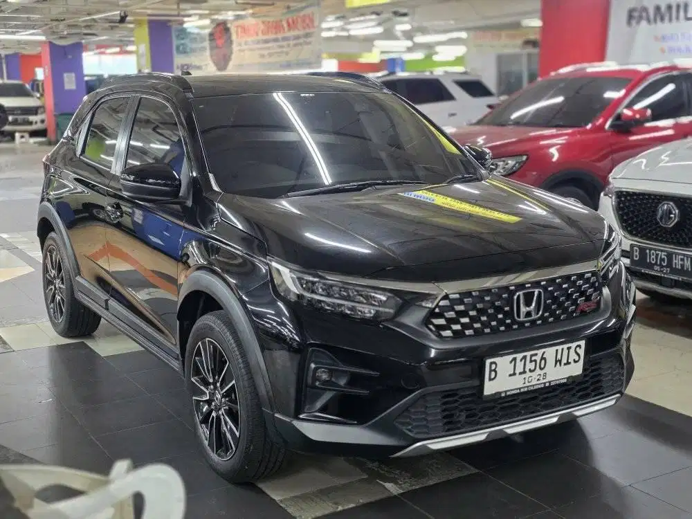 Honda WRV RS 2023 Hitam
