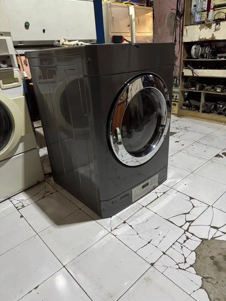 Karyawan (Operator) Laundry