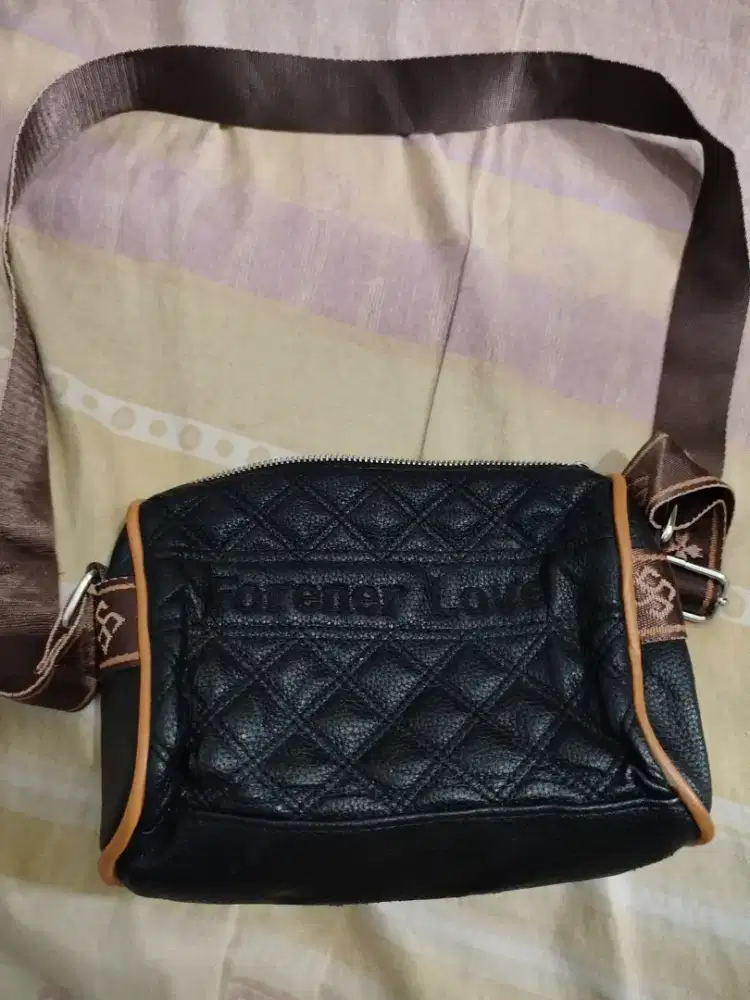 Tas slempang preloved