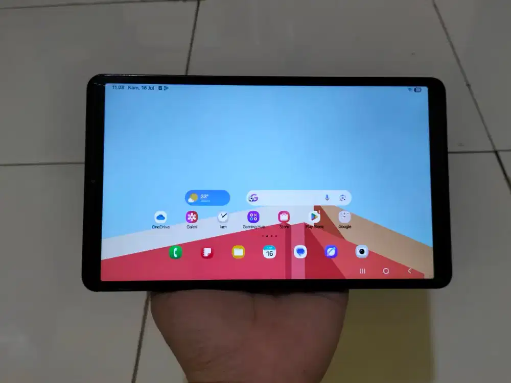 BUTUH UANG TAB SAMSUNG GALAXY A9 Wifi RAM 4GB /64GB 8,7in 5100Mah Sein