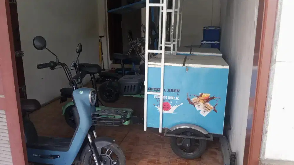 Sepeda listrik kopi keliling