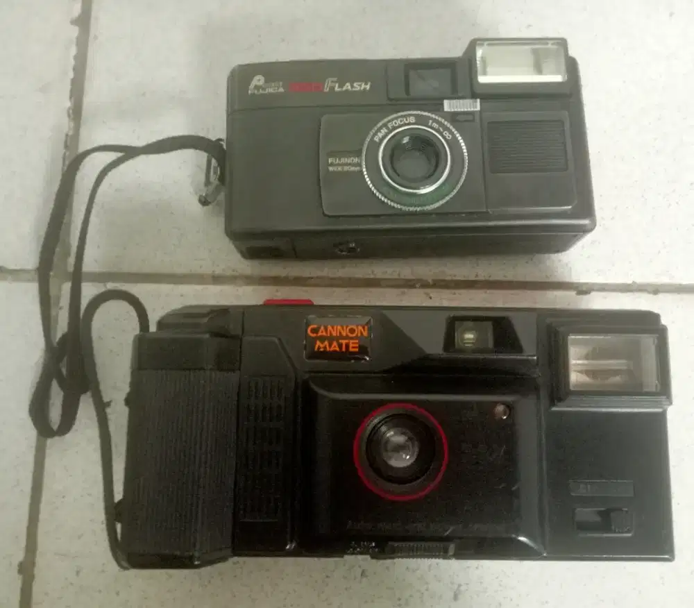 Kamera ANALOG VINTAGE ORIGINAL
Fujica Pocket 350 Flash + Canon Mate