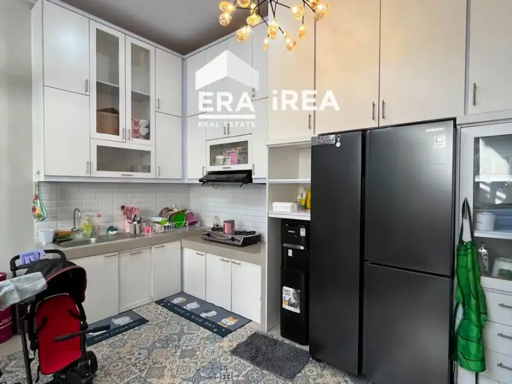 Dijual Rumah Cluster 2 Lantai Full Furnished di Solo Selatan Dekat Luwes Gentan