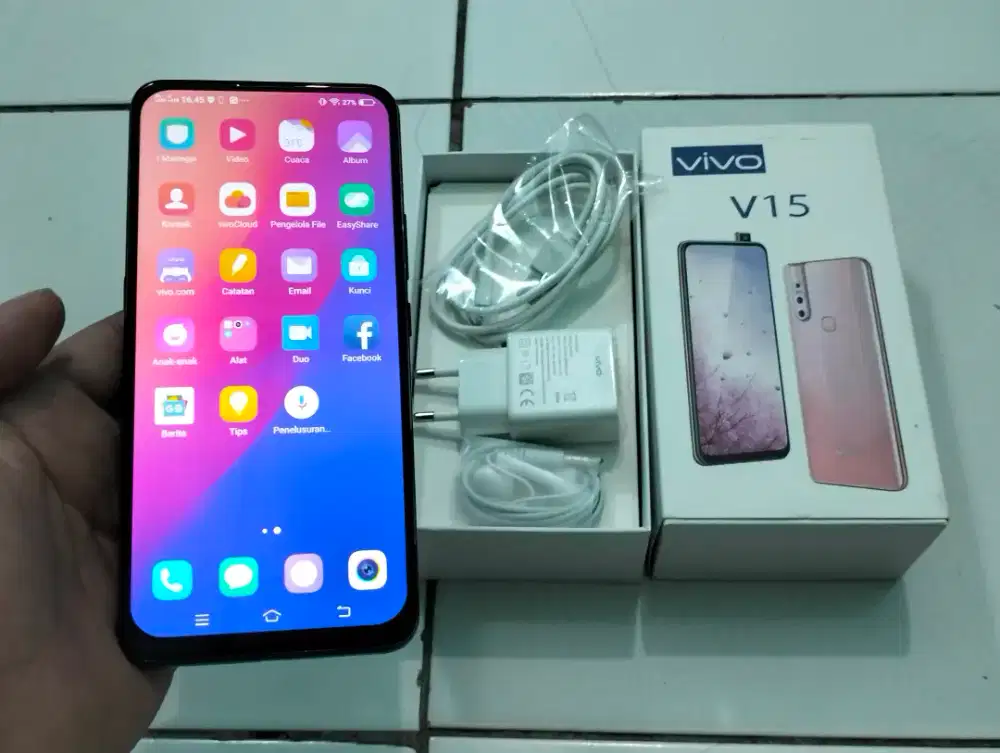 BUTUH UANG VIVO V15 RAM 8GB / 256GB 4G 6.53in Finger Kamera Pop Up
