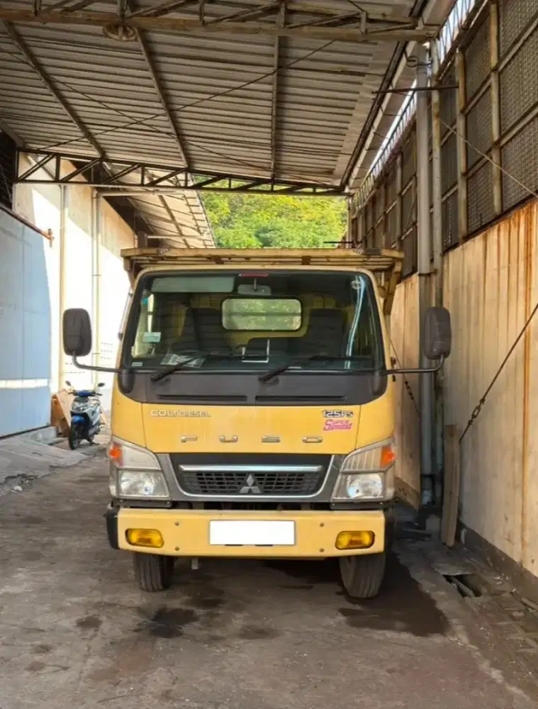 Mitsubishi Colt Diesel FE 74S Tahun 2019
