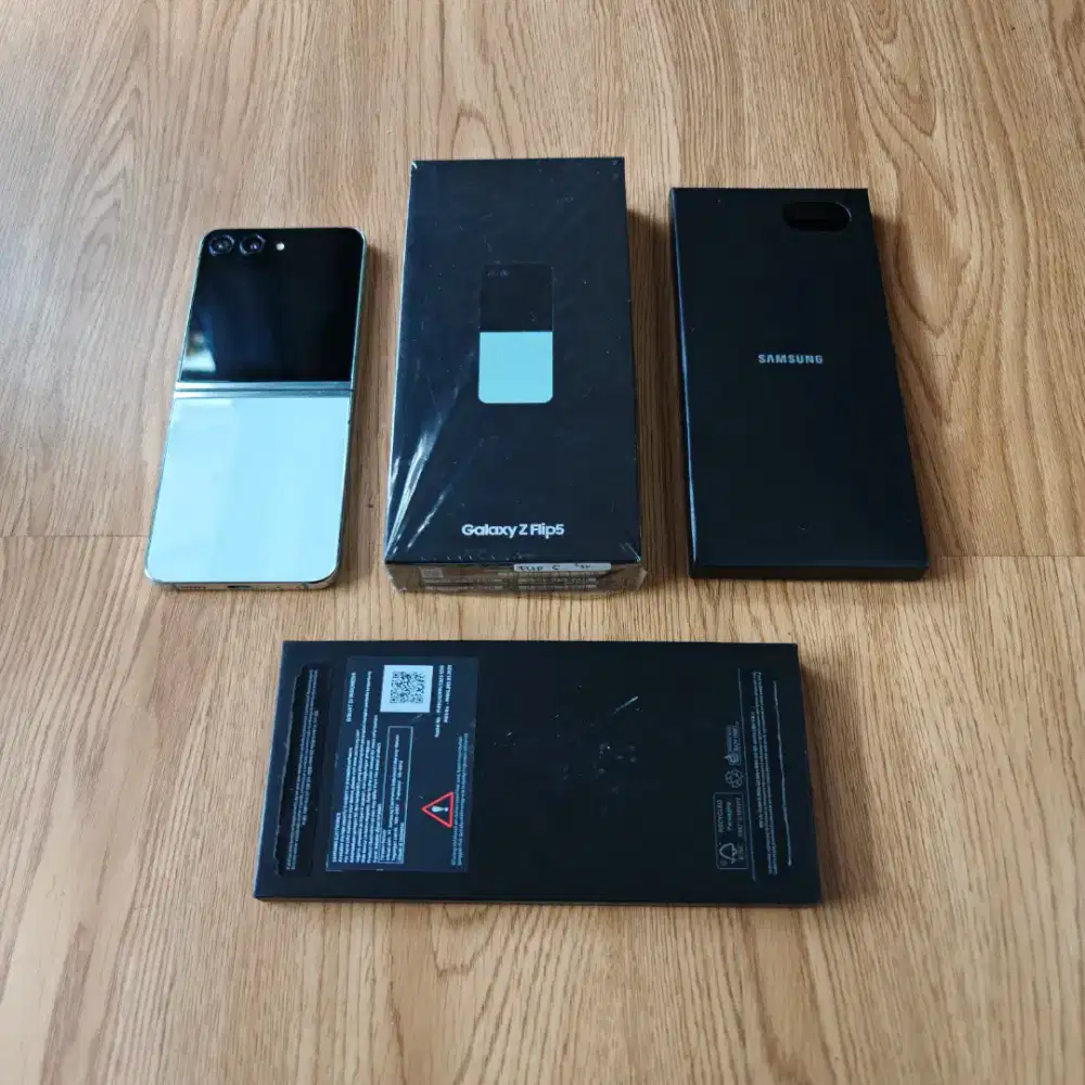 Samsung Z Flip 5 8/256Gb Mint Fullset Resmi SEIN
