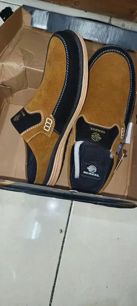 Dijual sepatu sandal