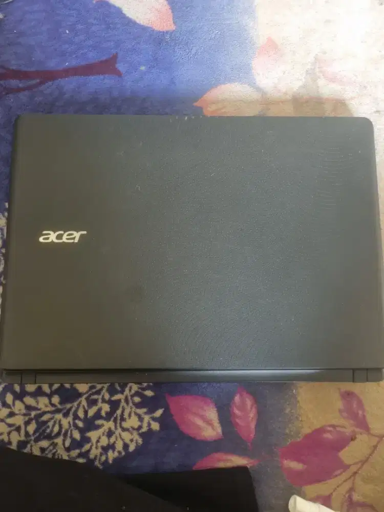 Laptop acer bisa nego