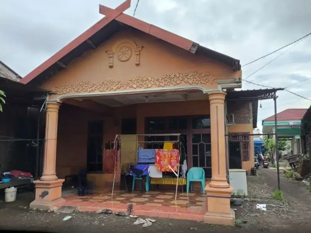 Dijual Rumah sekitar Jalan Poros Barombong, Gowa