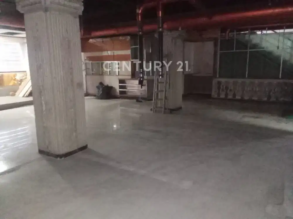 Disewakan Ruko Gandeng 3 Kelapa Gading Jakarta Utara