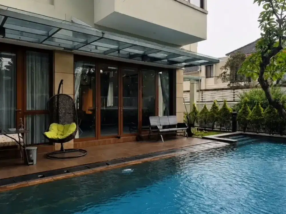 RUMAH MEWAH PRIVATE POOL CLUSTER DI AMPERA KEMANG JAKARTA SELATAN