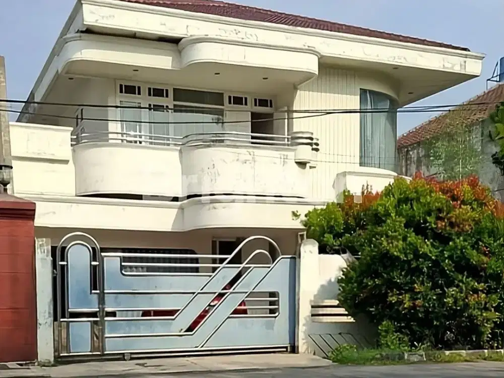 Dibawah NJOP Rumah Green Garden Jakarta Barat row jalan lega. Jalan Boulevard Raya
