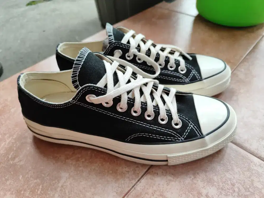 sepatu converse 70s