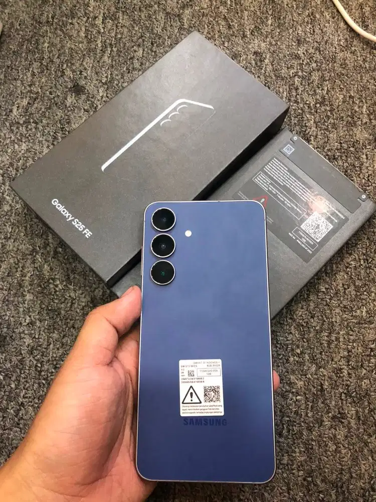 Samsung s25 fe 8/512 sein garansi on feb 2027