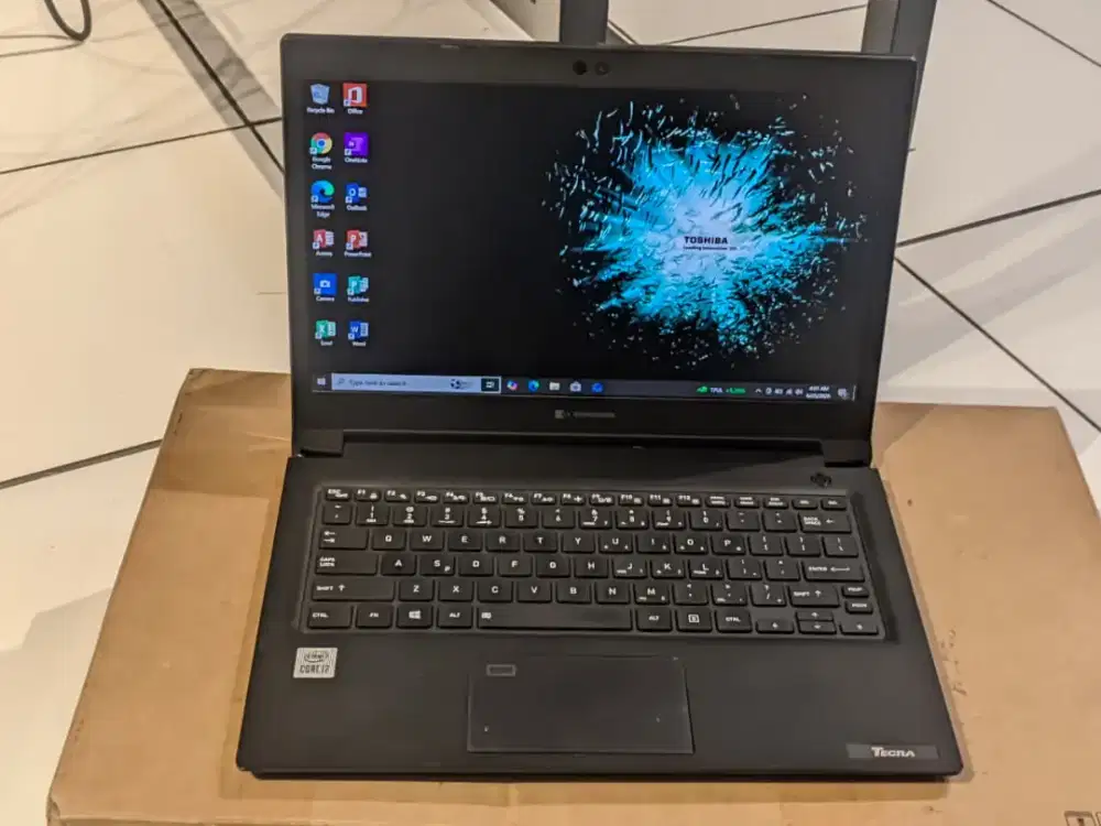 Toshiba Dynabook A30 i7 Gen 10 Ram 8 GB SSD 512 GB