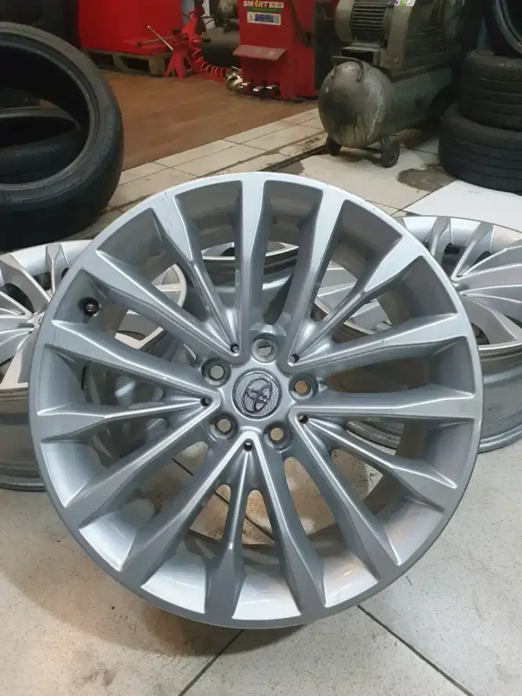 VELG ORIGINAL SERI 5 MULTI SPOKE STYLE 632 PCD 5X114 - 5X112
