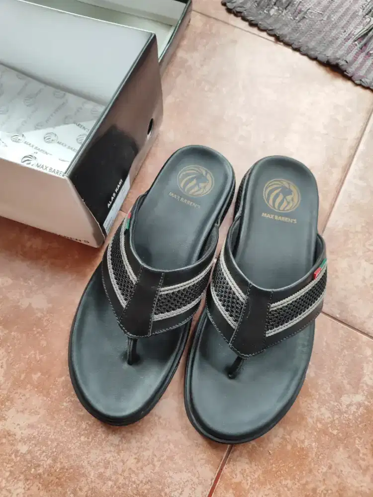 sandal max baren size 41