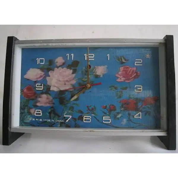 Vintage unik kuno Jam meja / jam duduk era 70