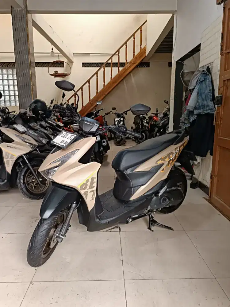 HONDA NEW BEAT STREET ESP 2025 KM 5RB