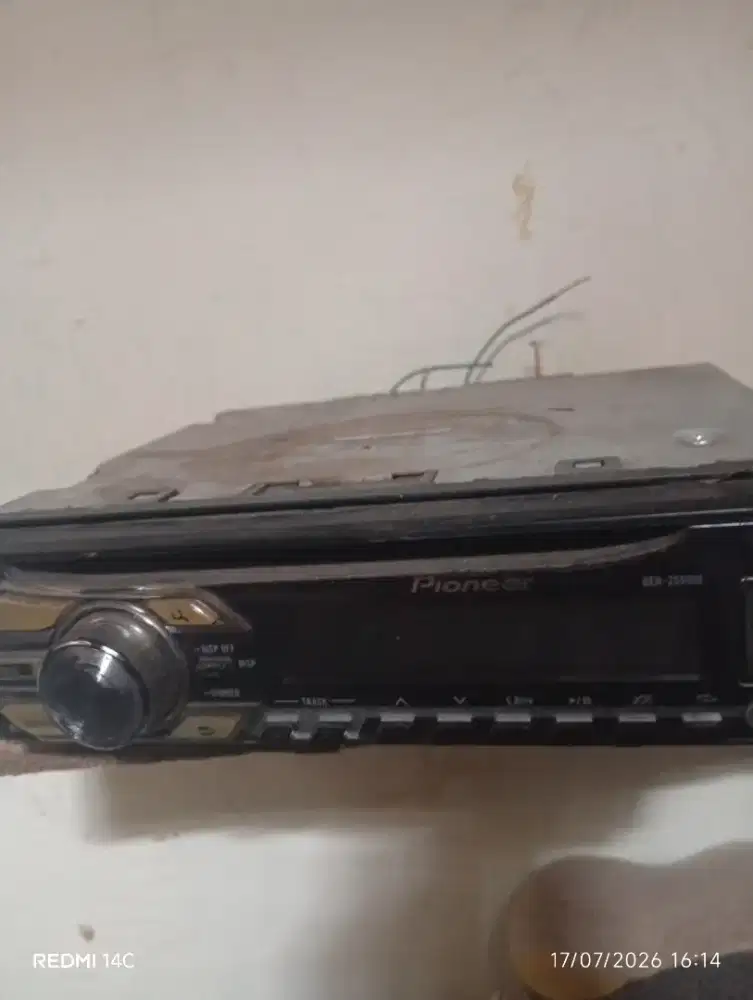 Pioneer ( bekas copotan gakepake sayang)