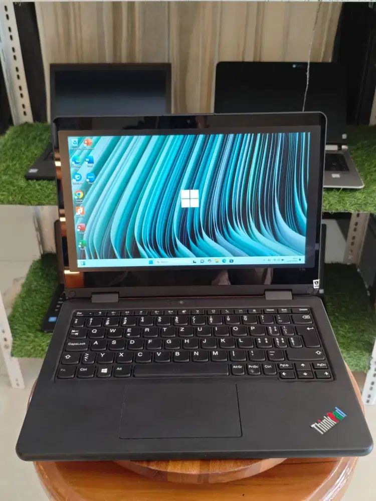 Lenovo ThinkPad Yoga 11e | i5 Gen 8 | Touchscreen | SSD 256GB
