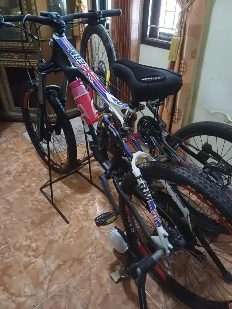 Sepeda KTM FRM theme English Original