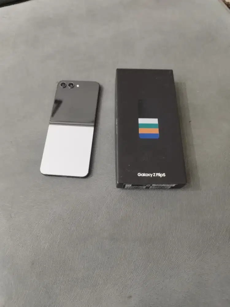 Samsung Z flip 5 8/512gb