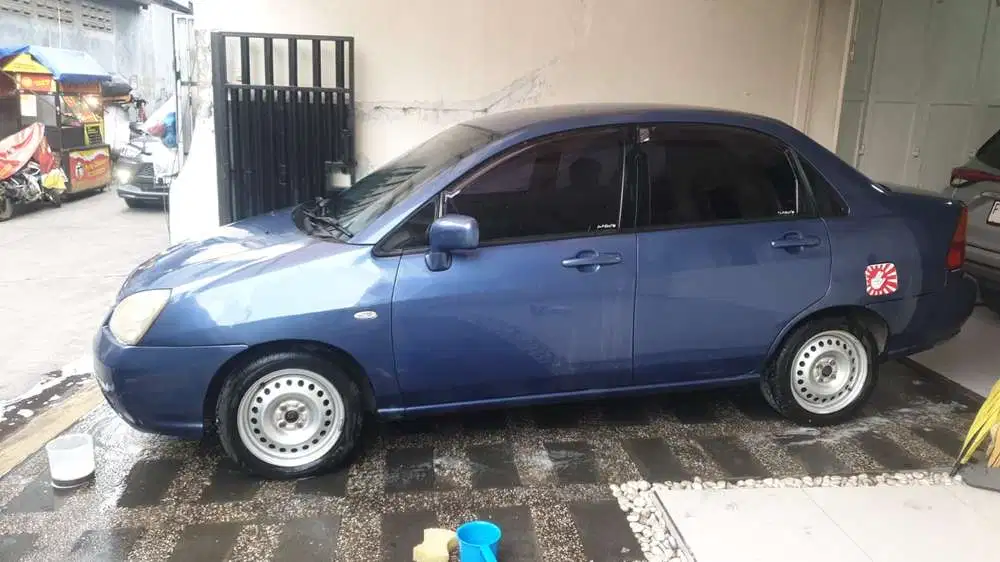 Suzuki Baleno next-G 2004 Bensin