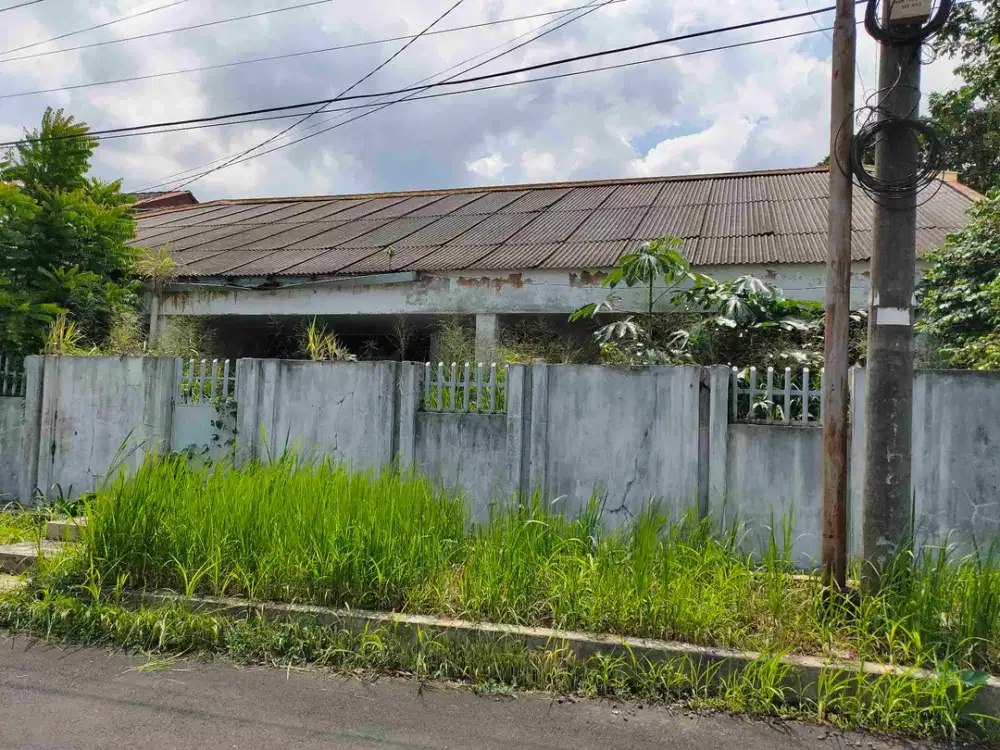 di jual rumah tua hitung harga tanah di cluster Pakuan 2 , aman bebas banjir, tenang, dekat jalan raya