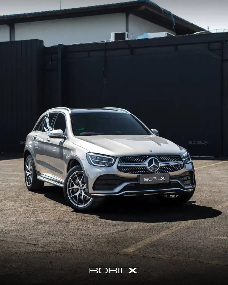 NIK 2020 Mercedes-Benz GLC200 AMG