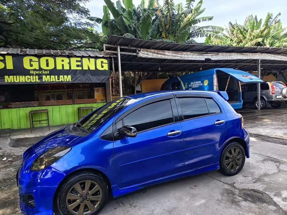 Toyota Yaris 2012 Bensin