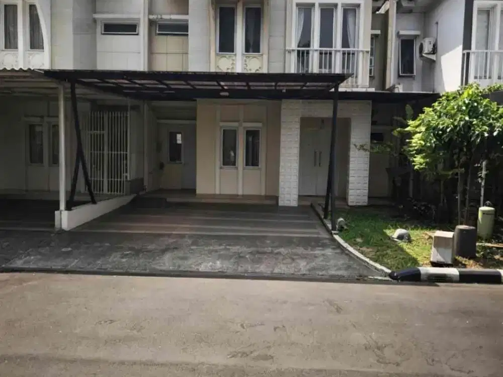 Disewakan rumah bagus rapi full furnish akses mudah di grand wisata bekasi