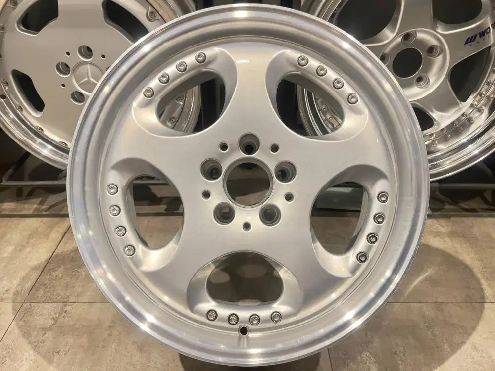1 Buah Velg Model Brabus Mono IV, R-18, Lebar 8,5, PCD 5x112