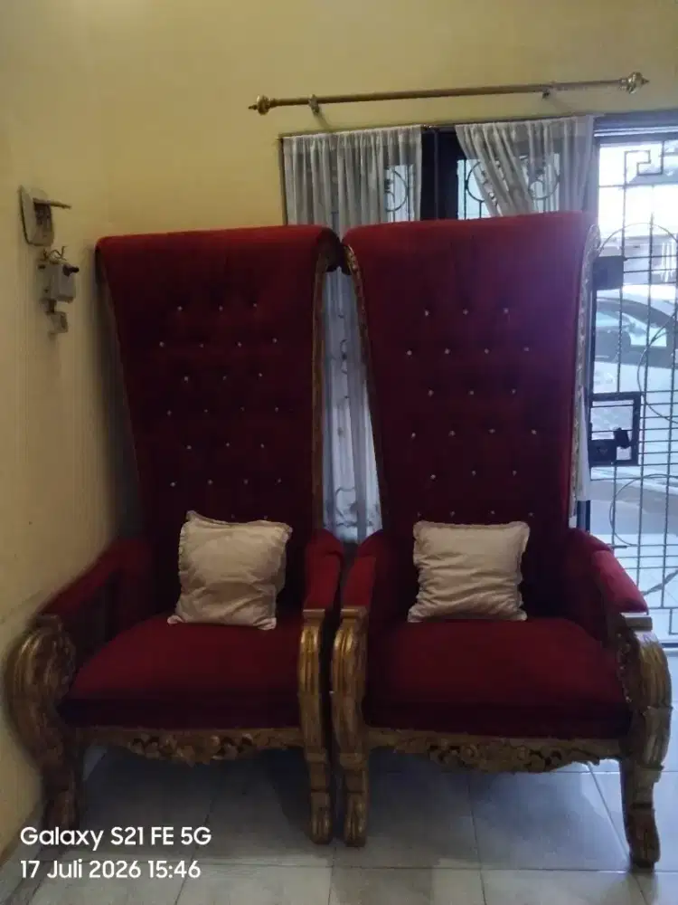 Jual cepat 2 pcs kursi Sofa Syarini, kursi Princes