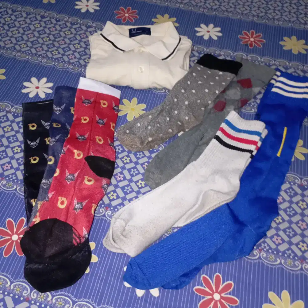 Kaos & kaos kaki