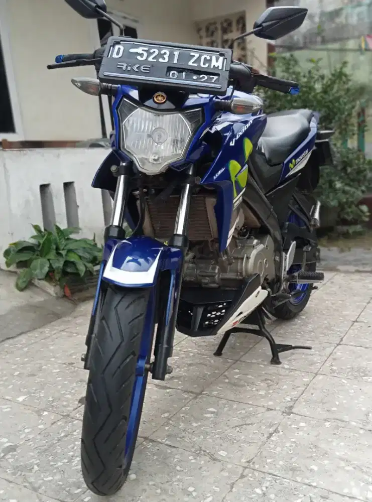 VIXION Advance Movistar. Original.