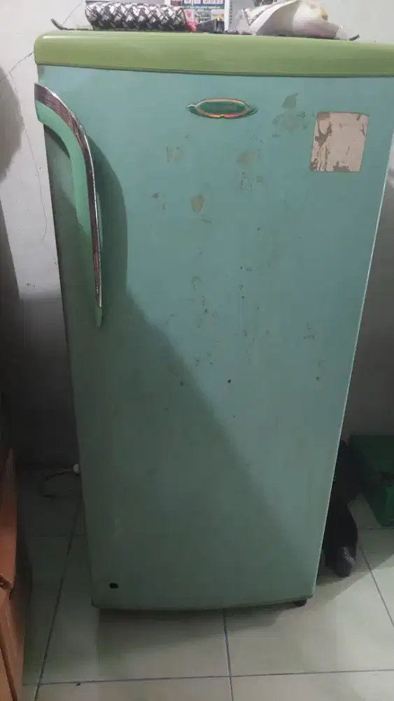 JUAL CEPAT‼️ KULKAS TOSHIBA 1 PINTU