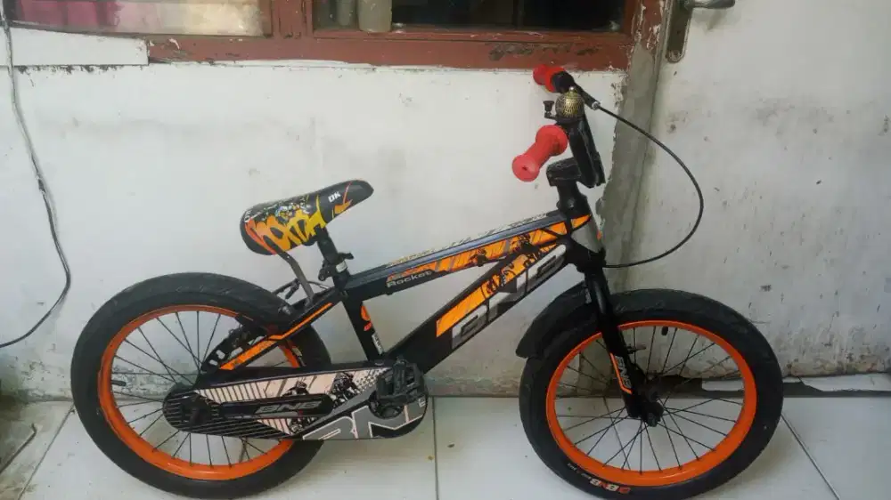 Sepeda BMX BNB UK 18