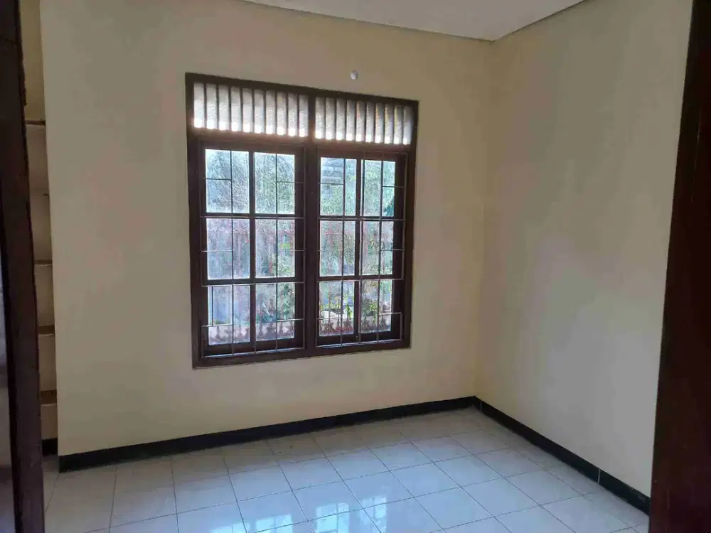 Disewakan rumah siap pakai lokasi fajar indah