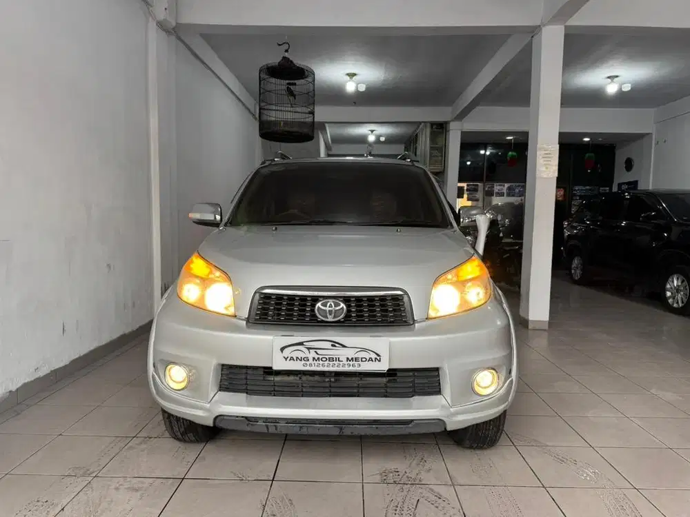 Odo 96 Rb Toyota Rush 1.5 S Manual 2011 Silver 1 Nama