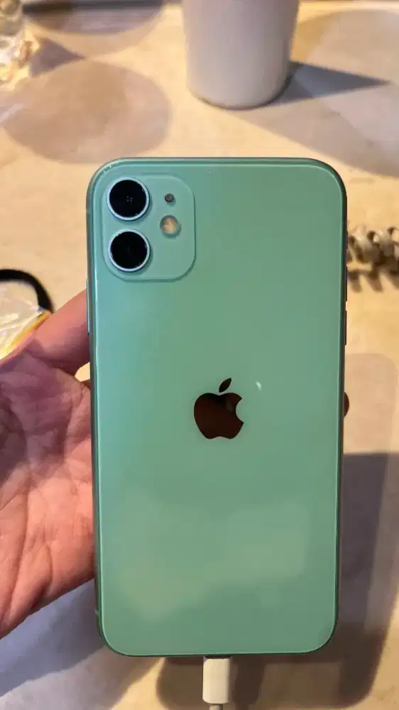 Jual cepat Iphone 11 Tosca 64Gb Ex Inter Fullset