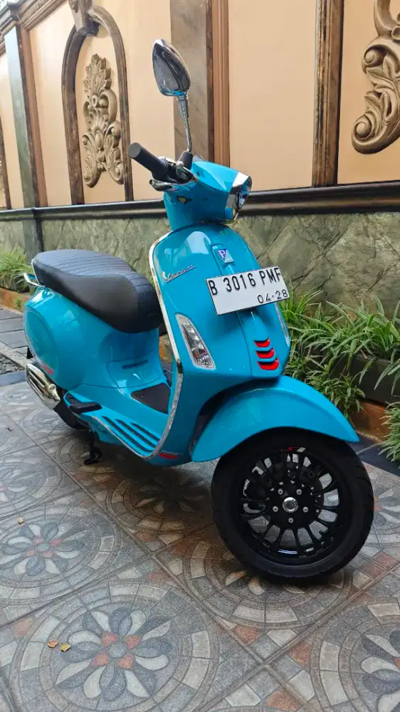 JUAL CEPAT VESPA SPRINT S 150 | KM RENDAH