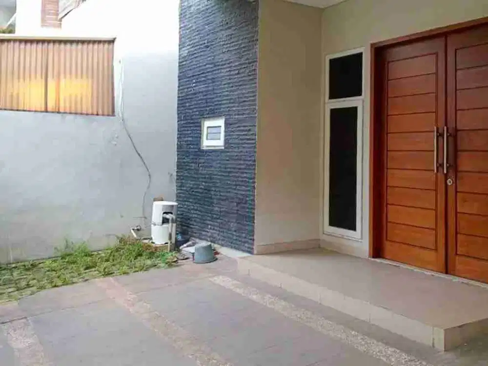 Rumah Siap Huni Di Alam Elok Pondok Indah