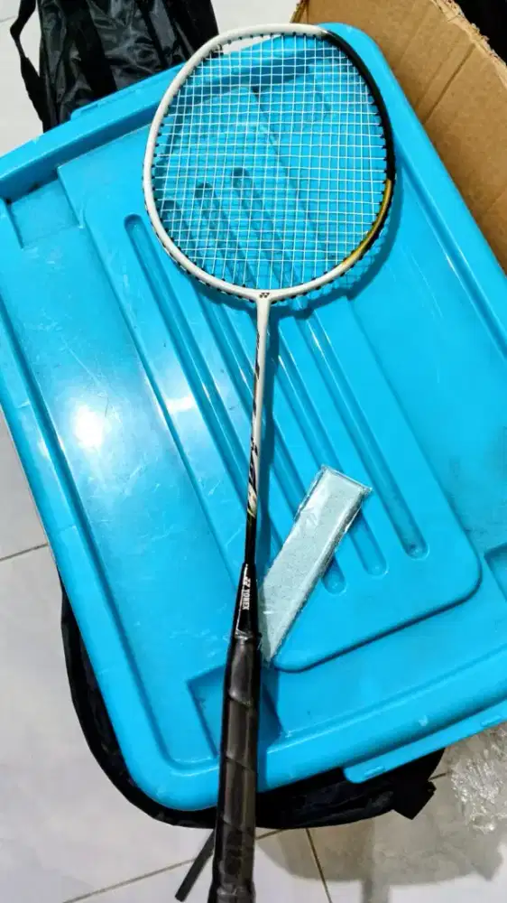 Raket badminton 70an